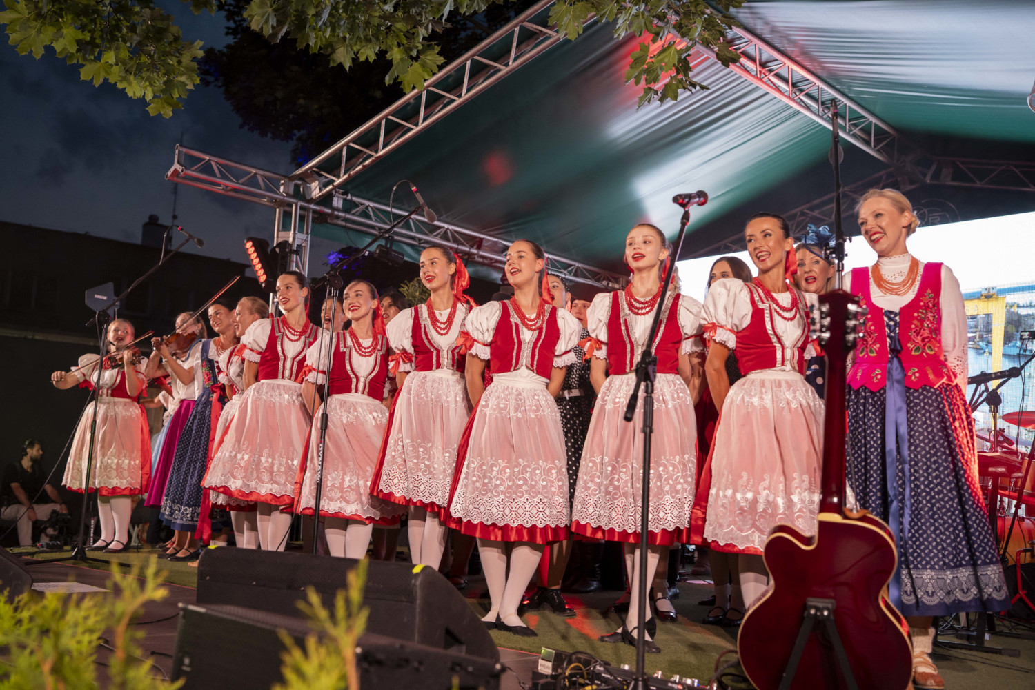 Chętni do tańca poszukiwani. Zespół Szczecinianie ogłasza nabór