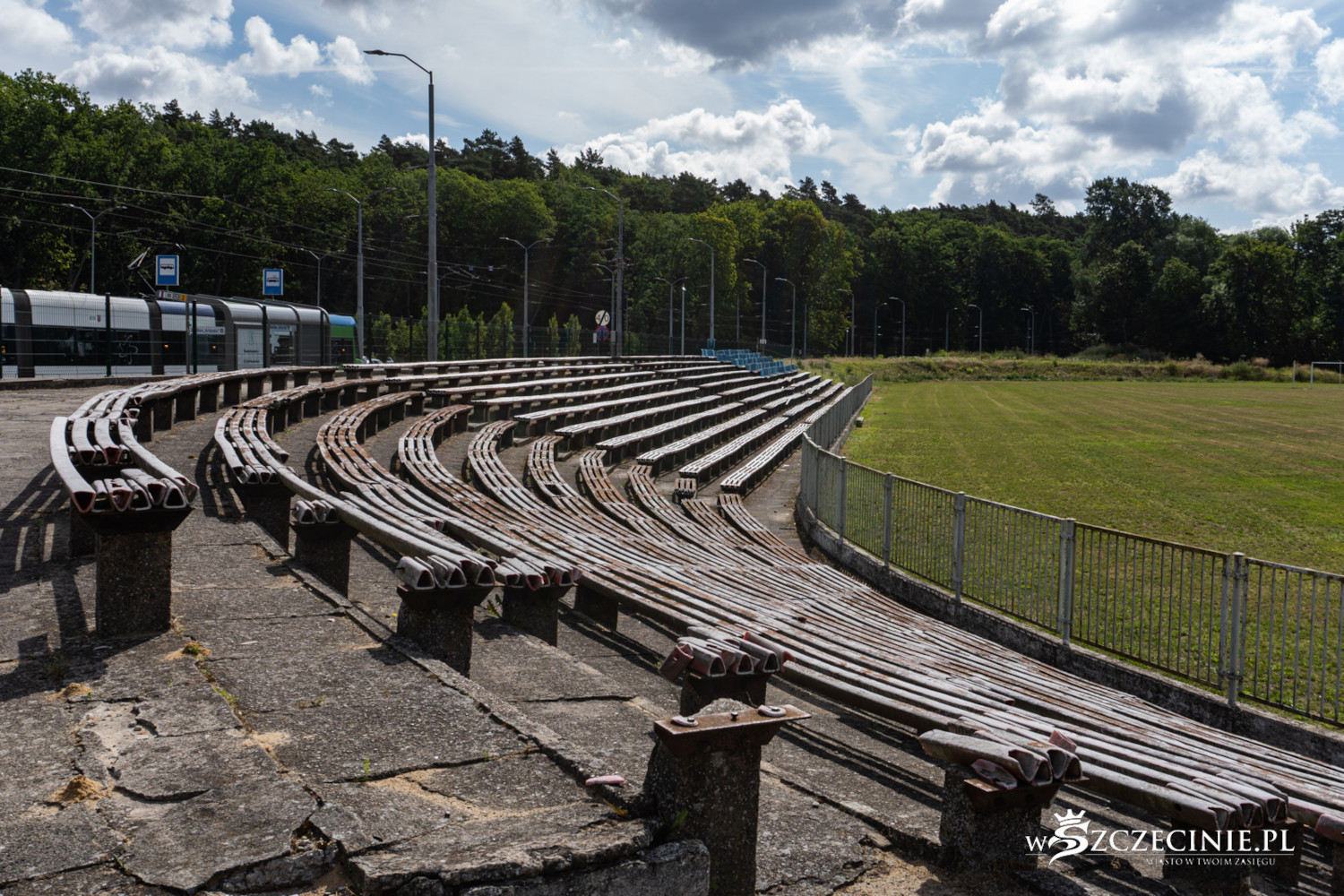 Potrzeba około 30 mln zł na rozbudowę stadionu najstarszego klubu piłkarskiego w Szczecinie