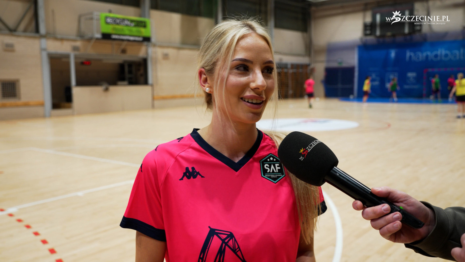 Kandydatka do tytułu Polska Miss promuje futsal w Szczecinie. Dziewczyny z różnych światów grają razem