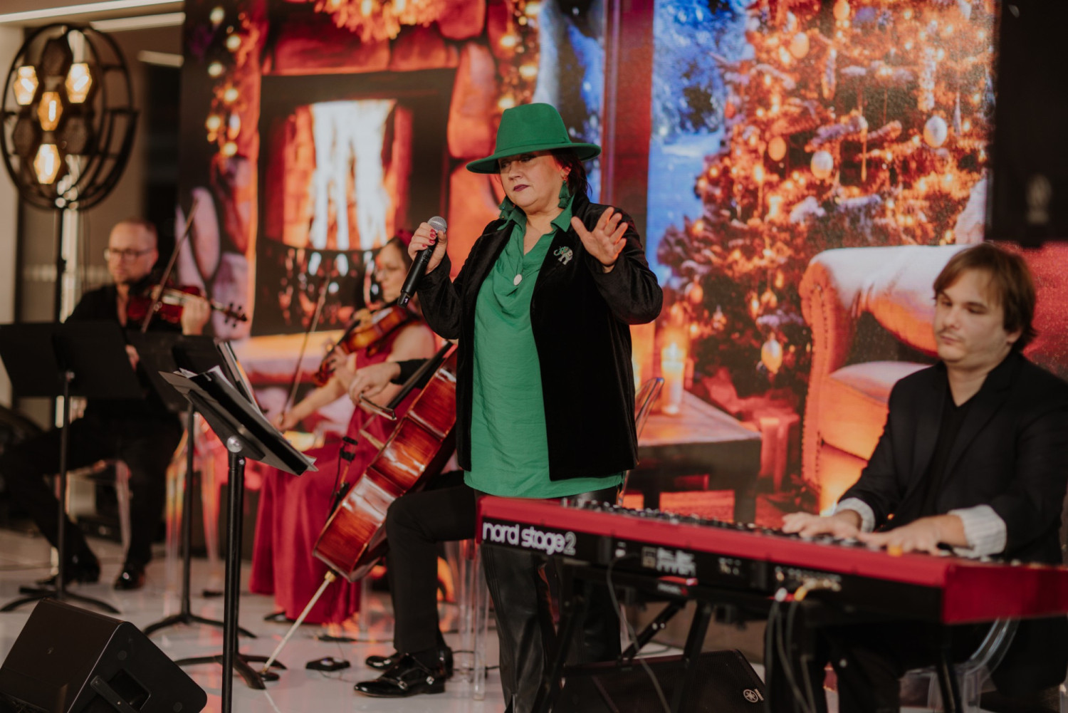 „Ten skład to gwarancja wyjątkowej energii”. Świąteczne przeboje na jedynym takim mikołajkowym koncercie w Szczecinie