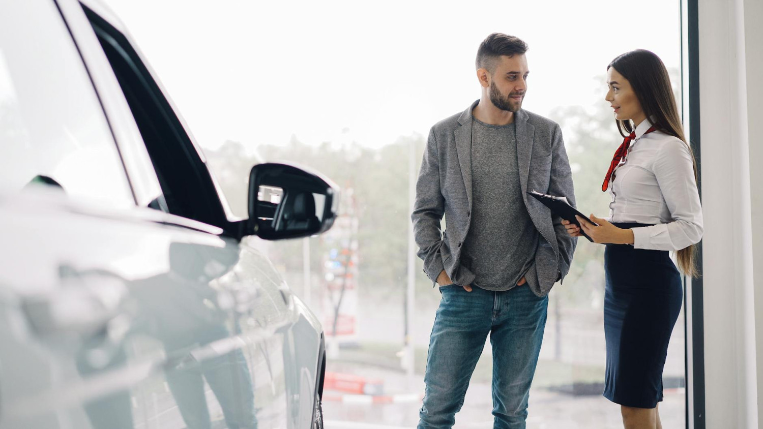 Wynajem pojazdu zamiast zakupu – jakie są korzyści dla firm?