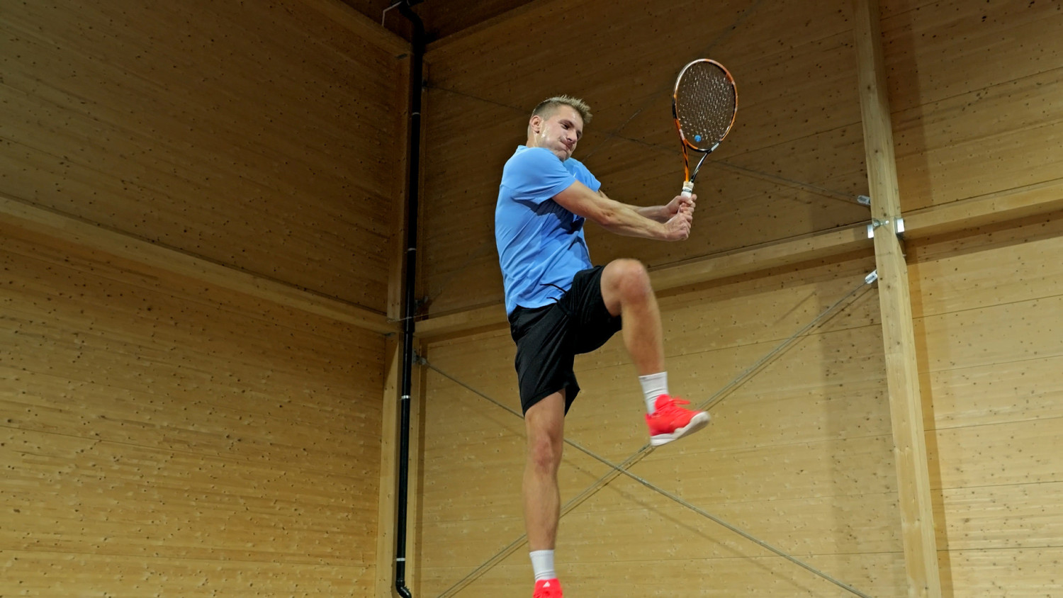 Lekarz ze Szczecina tenisowym mistrzem Polski. „Pasja jest niesamowicie ważna w tej pracy”