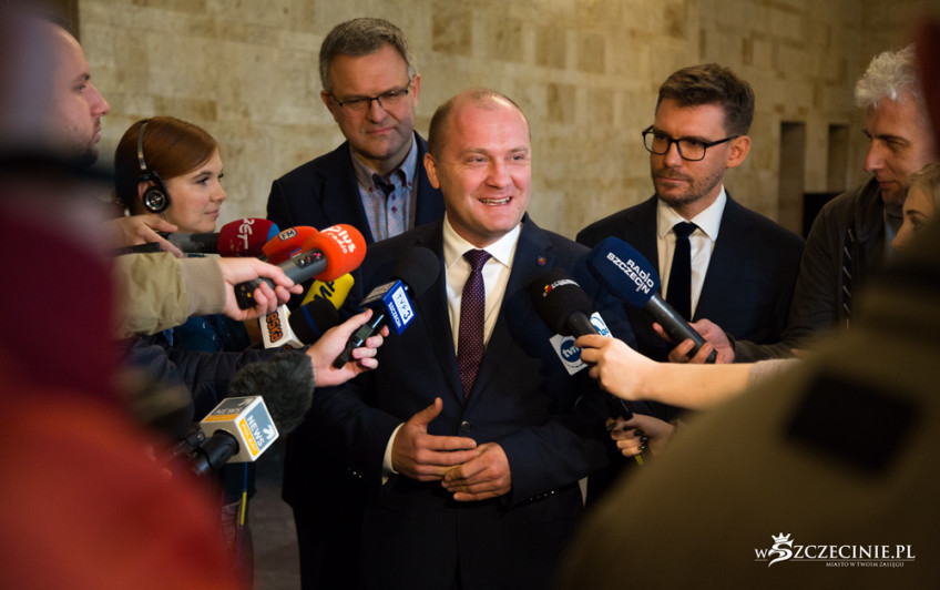 Kogo Piotr Krzystek poprze w wyborach do Sejmu? Prezydent przedstawia swoje  warunki - Szczecin
