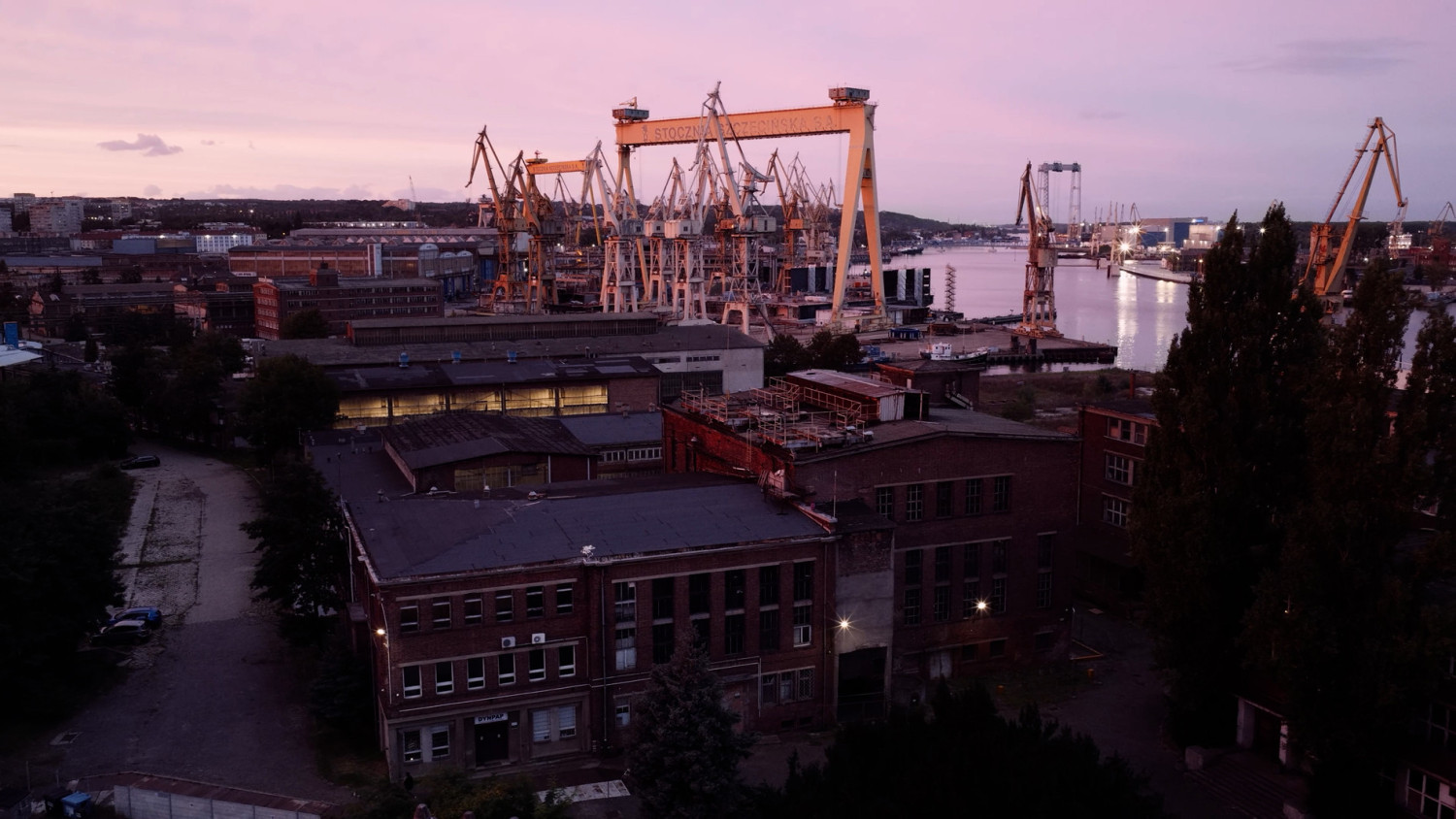 Rzadka okazja, by spędzić wieczór w historycznej świetlicy stoczniowej. „To miejsce, w którym narodziła się wolność”