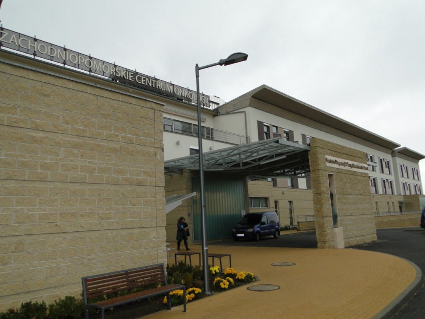 Ruszyła świąteczna zbiórka książek dla pacjentów Szczecińskiego Centrum Onkologii