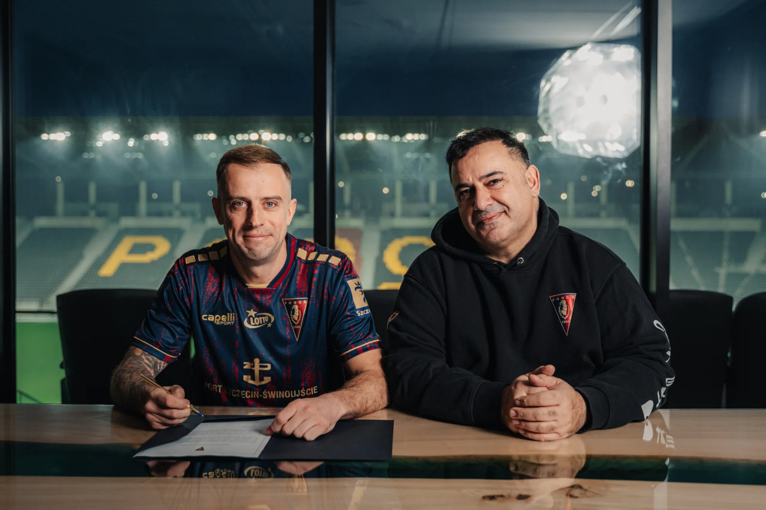 Koniec sagi o Kamilu Grosickim. Kapitan przedłużył umowę z Pogonią