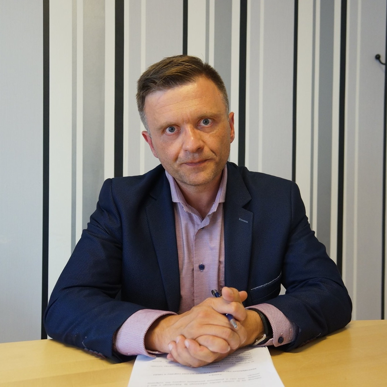 Oskarżany o szpiegostwo na rzecz Rosji były polityk może być liderem listy Grzegorza Brauna do Sejmu