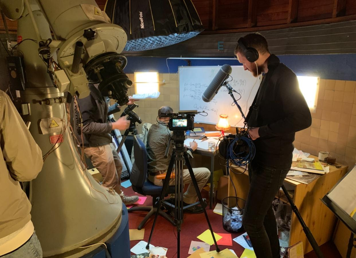 „Chcę pokazać zasadę, iż film musi być łamigłówką”. Młodzi filmowcy ze Szczecina premierowo zaprezentują „Obciążonych Złem”