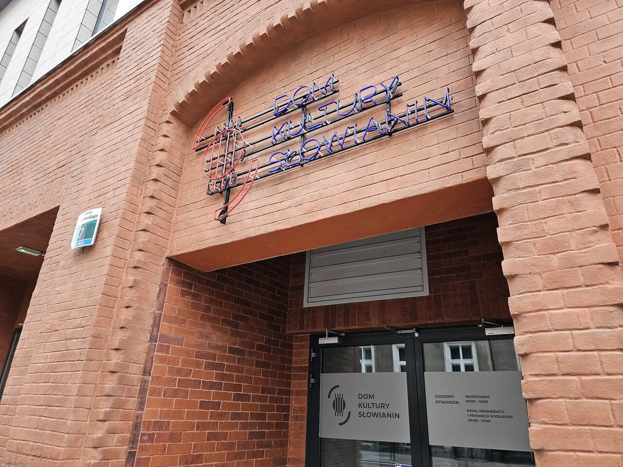 „Słowianin” szuka nowego dyrektora. Kandydaci nie mają dużo czasu w zgłoszenia