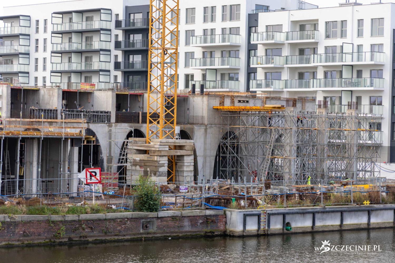 „Dobra tendencja”. Eksperci rynku nieruchomości mówią, ile mieszkań miesięcznie sprzedaje się w Szczecinie