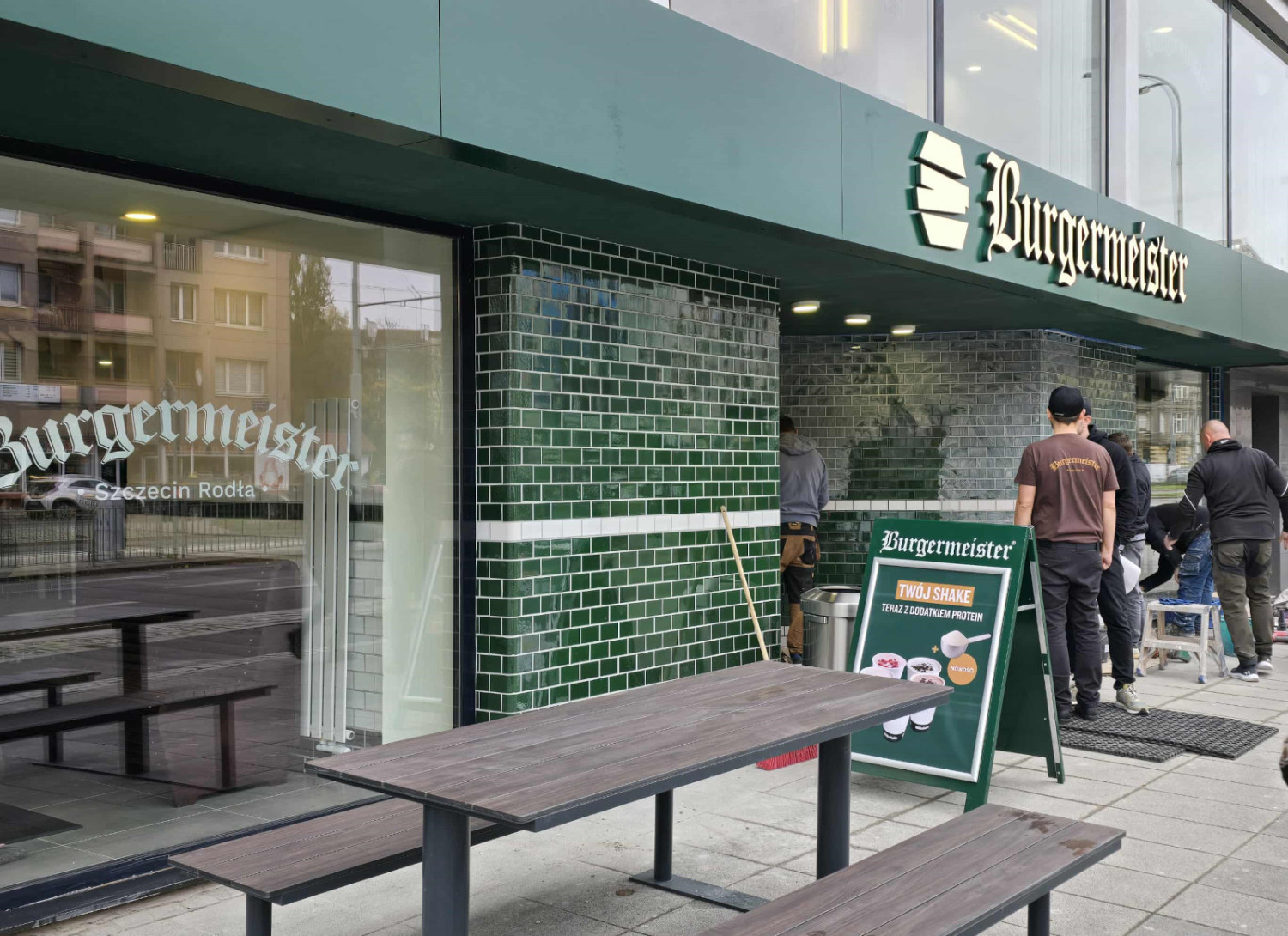 Niemiecka sieć burgerowni światową ekspansję zaczyna od Szczecina