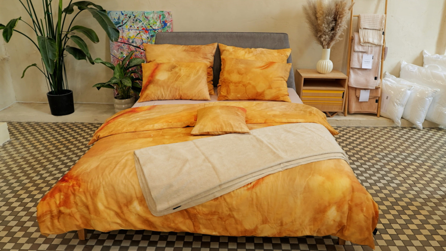 W centrum Szczecina szyją pościel, która podbija świat