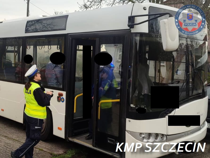 Pijany Kierowca Autobusu Wiózł Pasażerów Policja „był Tak Zmęczony że Zasnął Podczas Kontroli 8664