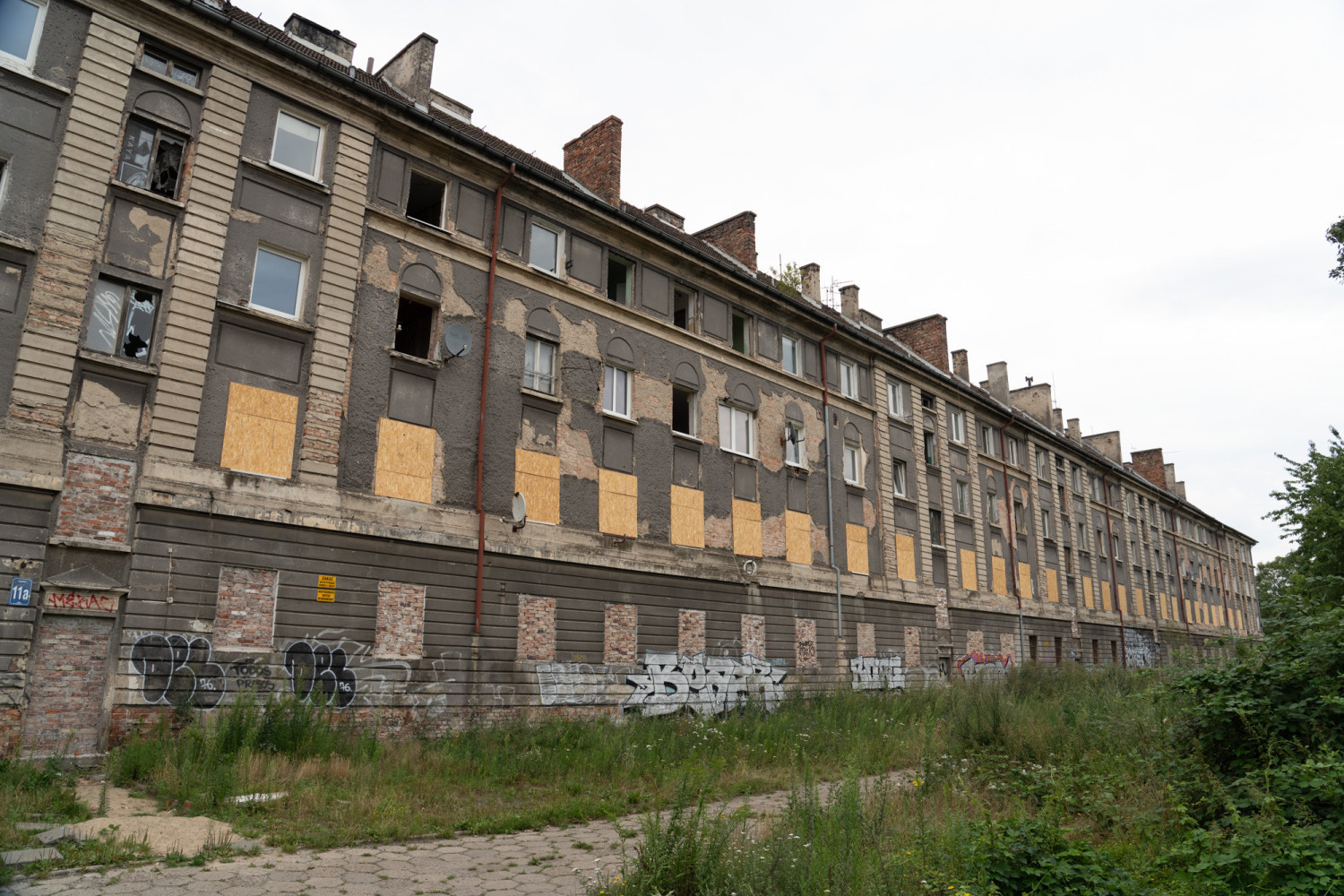 Powstaje plan, który przesądzi o przyszłości niszczejącego od lat pustostanu