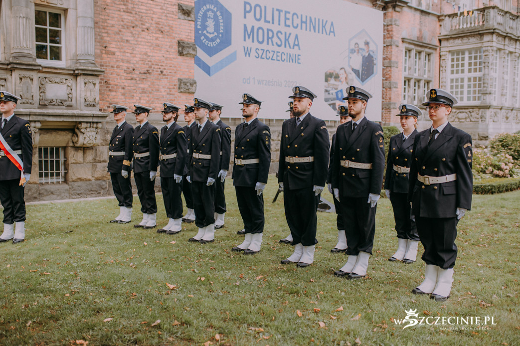 Rok studiów w 10 tygodni. Innowacyjne studiowanie na Politechnice Morskiej bije rekordy wśród studentów